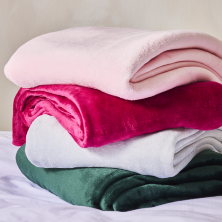 The Reject Shop Blankets