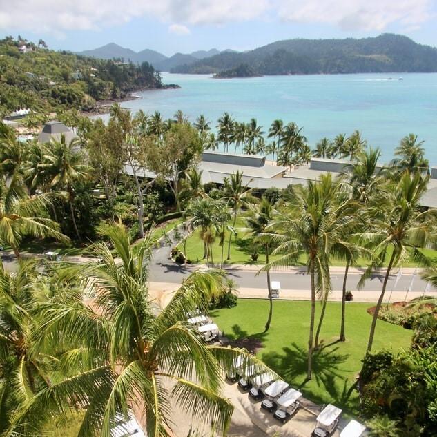 Helloworld Seven Hills Hamilton Island getaway
